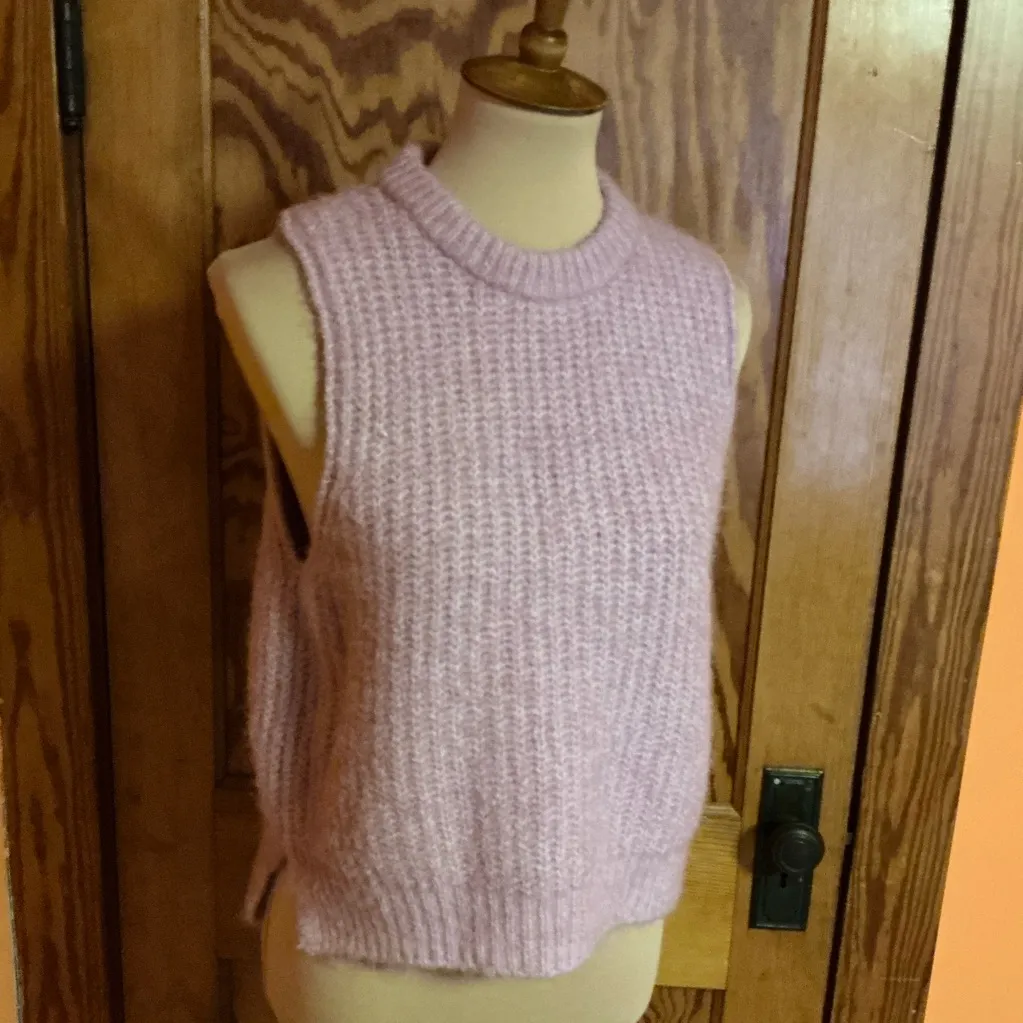 Universal thread lavender NWT sweater vest - Image 8