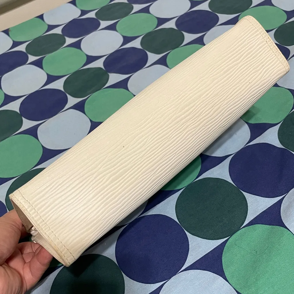 Mario Valentino White Textured Clutch with Gold Accents - Image 7