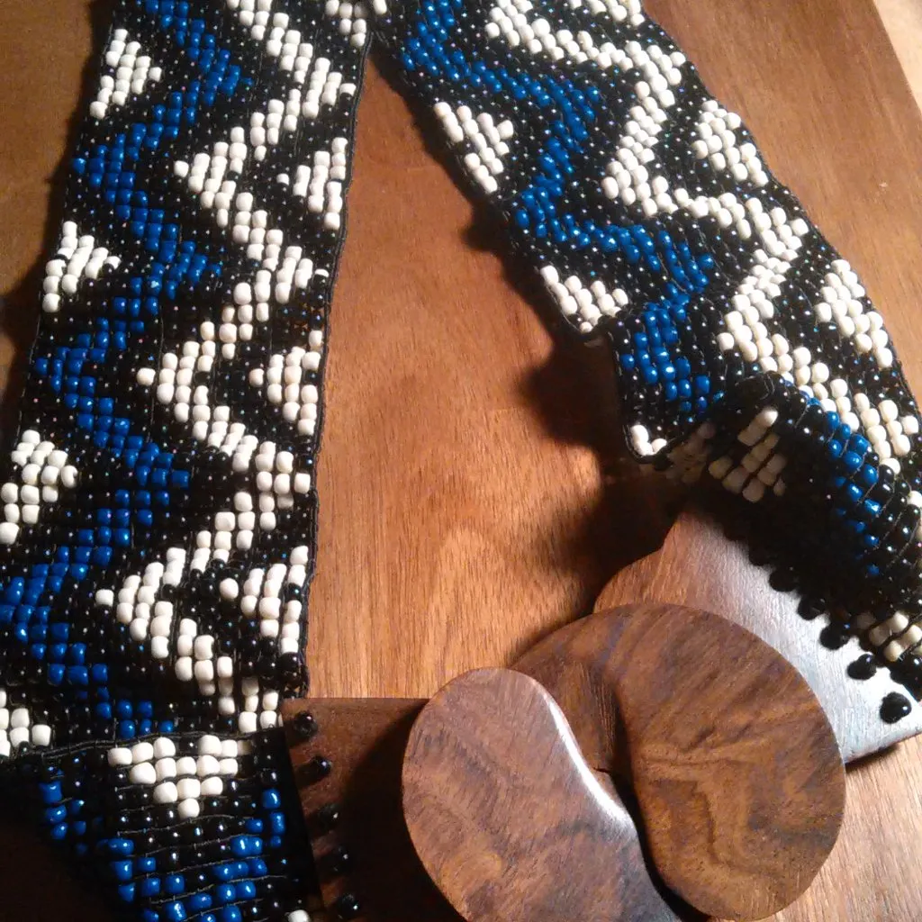 Southwestern Handcrafted Seed Beaded Belt With Wooden Buckle - Image 3