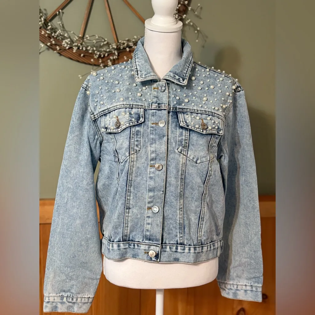 Ankecity Faux Pearl Studded Blue Denim Button Up Jacket size S NWOT - Image 2