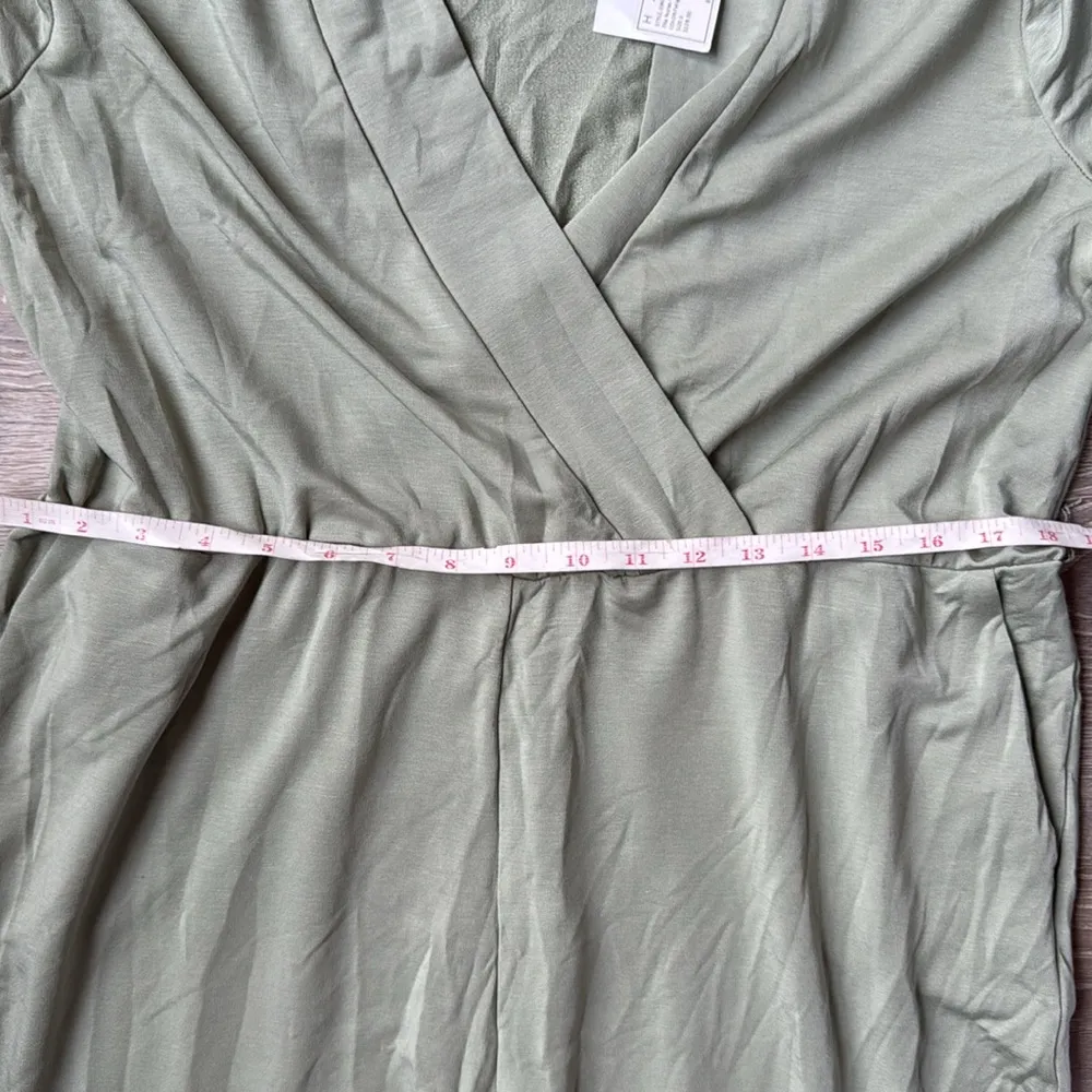 NEW Hatch Jumpsuit Women Large Sage Green The Nurse to Errand Onesie Size undefined - Image 12