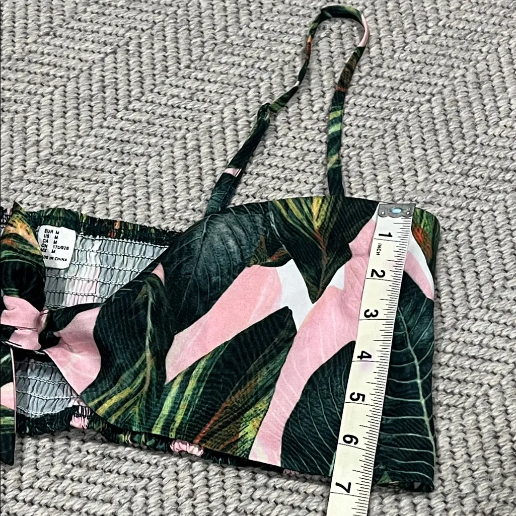Tropical Leaf Print Camisole Size M - Image 3