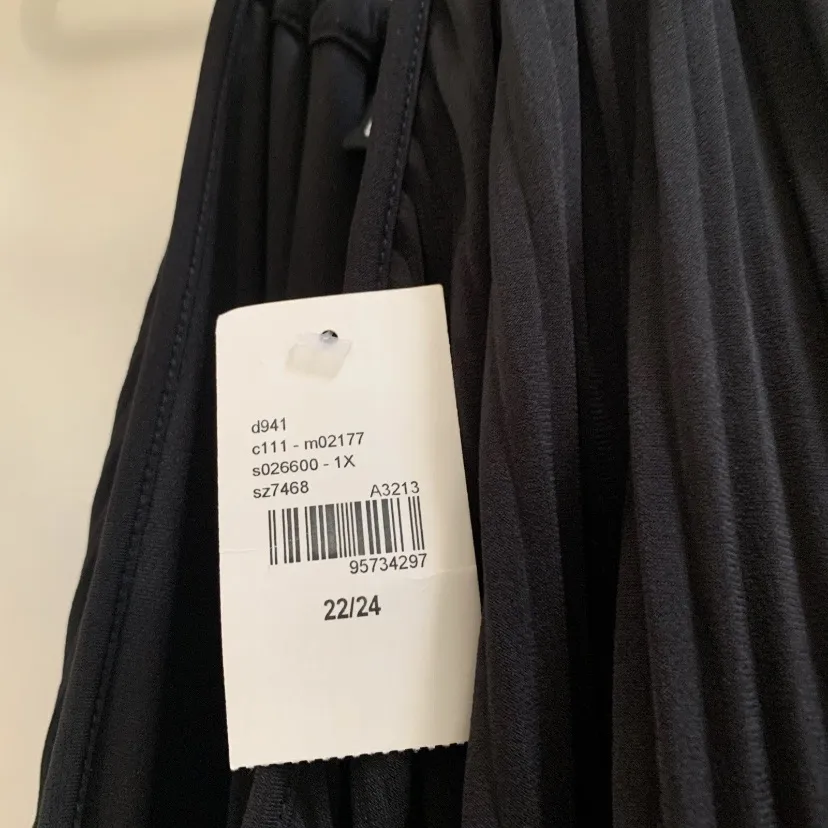 Lane Bryant Black Pleated Sleeveless Dress Plus Size 22 24 New NWT Versatile - Image 5