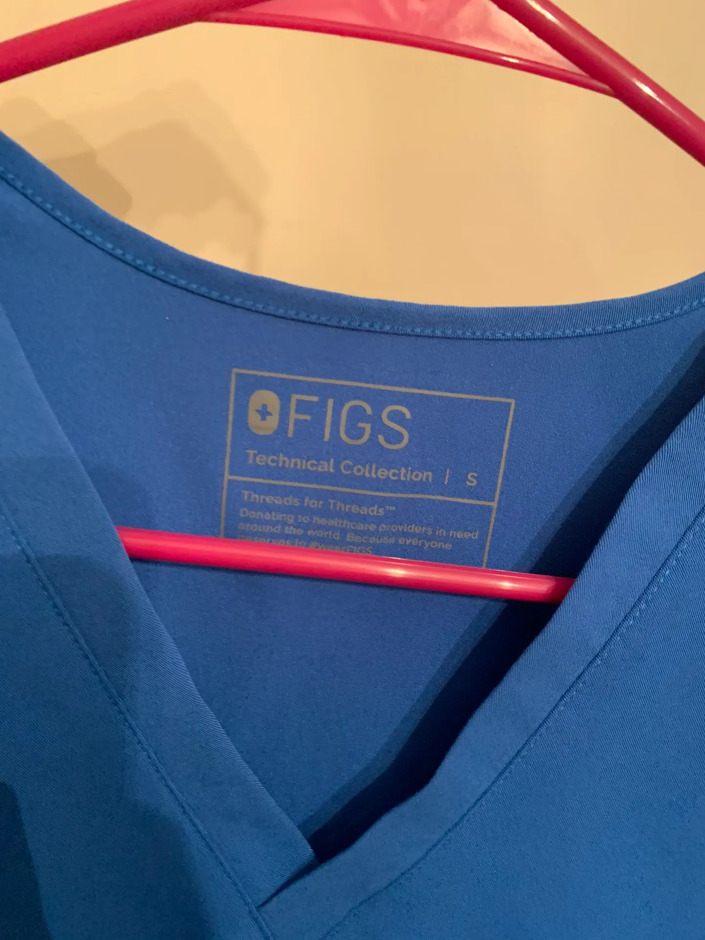 FIGS Catarina One Pocket Scrub Top S - Image 6