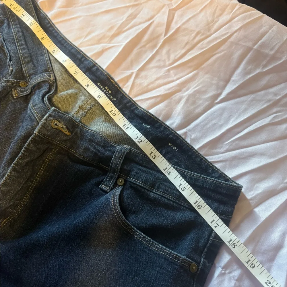 New Directions Blue Jean Shorts Cuffed Mid - Image 7