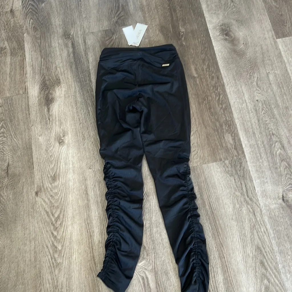 Alala Black Workout/ Athletic Legging - Image 5