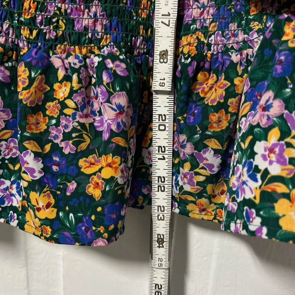 Pleione Floral Puffed sleeve smocked waist peplum blouse size large - Image 5