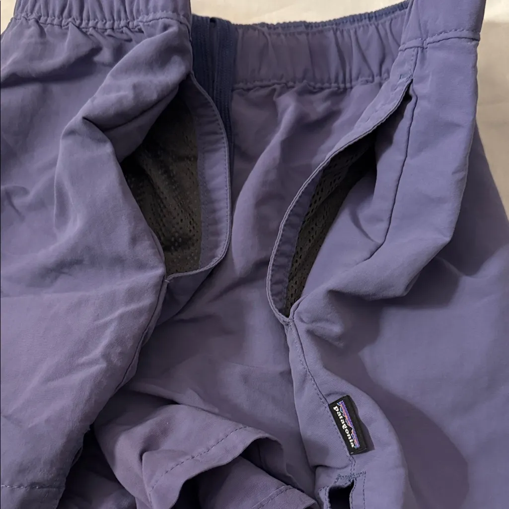 Patagonia Women's Lavender Athletic Shorts - Image 7