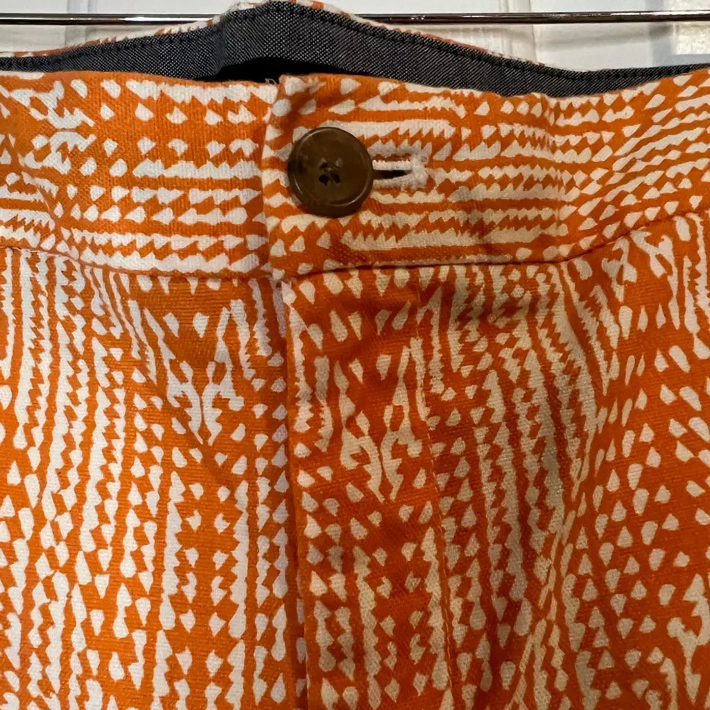 Banana Republic Hampton Fit Orange Patterned Women Shorts - Image 5