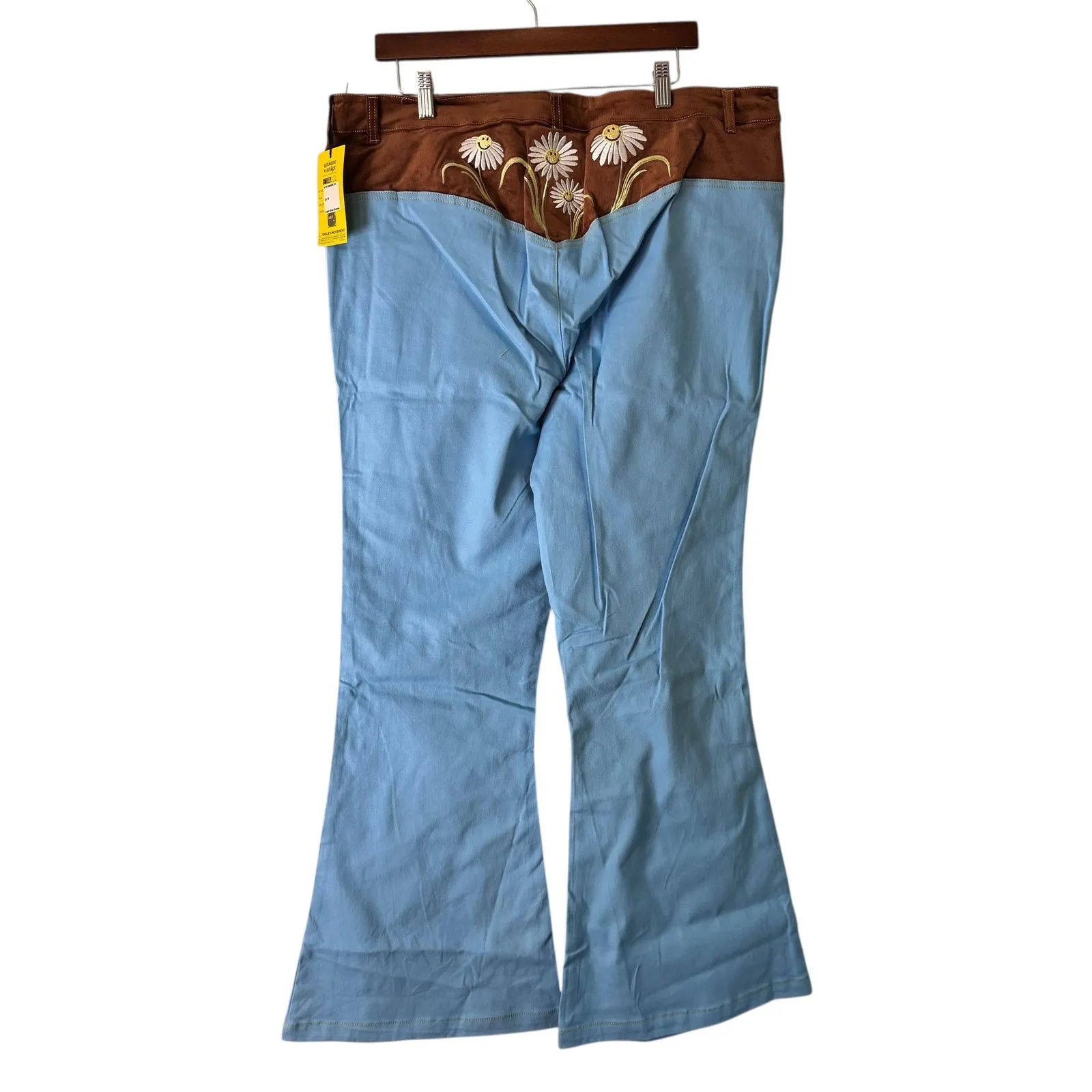 Unique Vintage x Smiley Jeans Flare Leg Embroidered Denim 2X/18 - Image 9