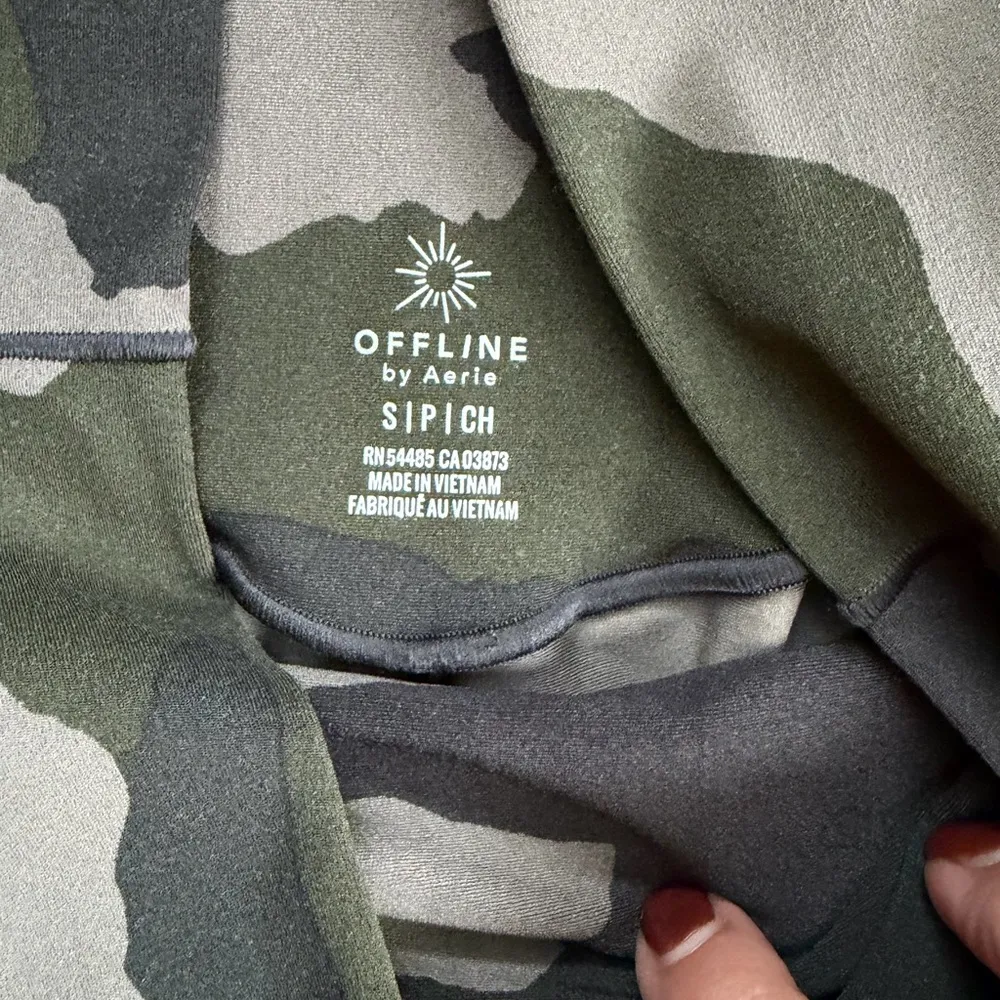 Offline by Aerie High Waisted Real Me Green Camo Joggers - S petite - Image 4