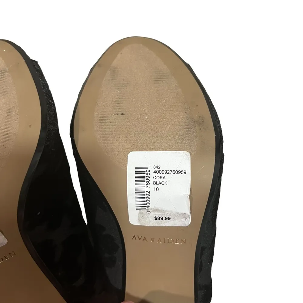 NEW NWOB  Cora Black Floral Velvet Mule Heels - Image 8