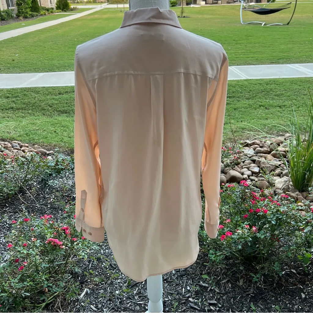 Equipment Femme Long Sleeve Silk Crepe Button Down Shirt In Smoke Rose - Image 7