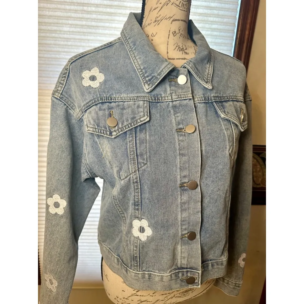 NWOT Miss Sparkling Small Cropped Embroidered w Flowers & Mushroom Jean Jacket Blue - Image 11