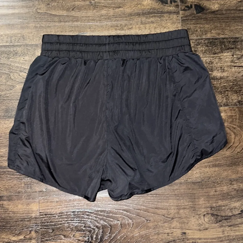 Actawear High-Waisted Shorts with Liner - Image 3