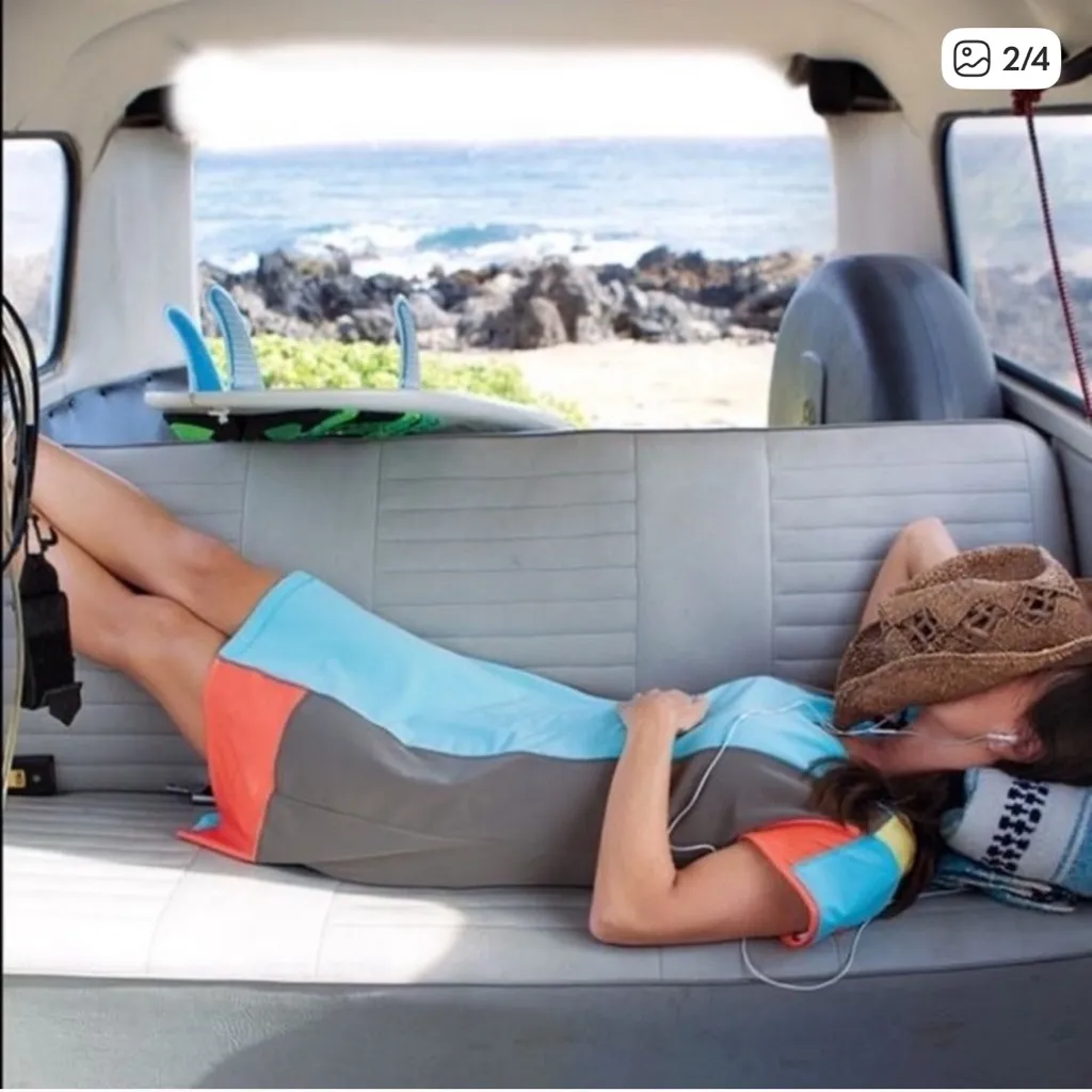 Title Nine Gidget Color Block athleisure tennis golf dress sporty hiking Size S - Image 2