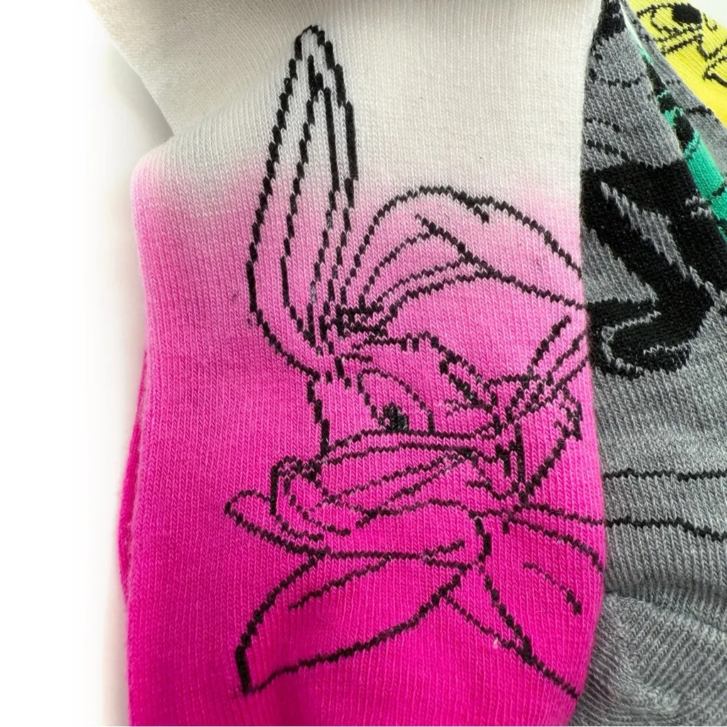 Looney Tunes Womens No Show Socks Bugs Bunny Tweety Bird Daffy Duck Taz Martian Pink - Image 3