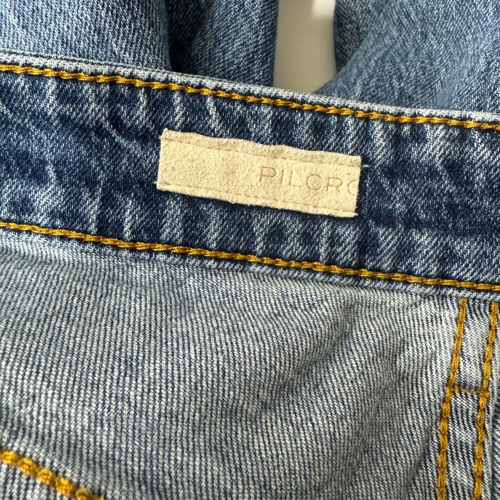 Anthropologie PILCRO The Vintage Straight Jeans Distressed Medium Wash Size 29 - Image 6