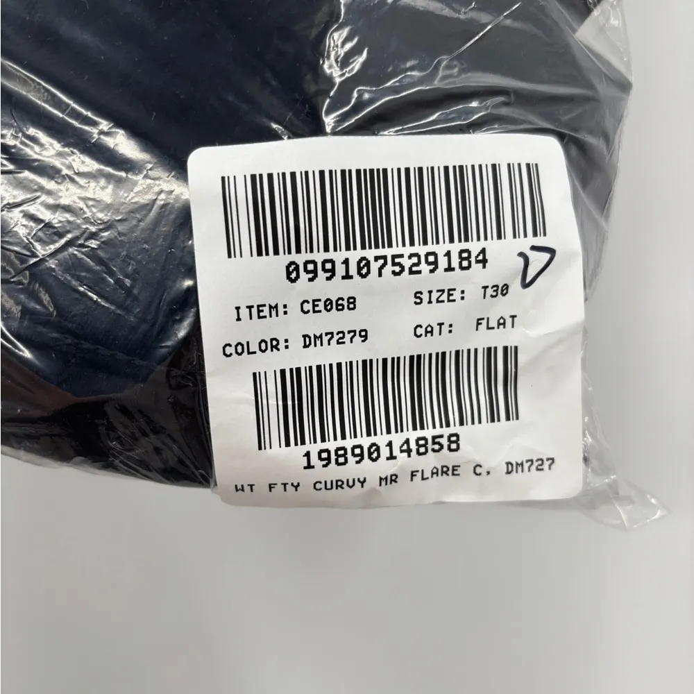 J.Crew Tall curvy flare crop jean in signature stretch Tall - Image 2