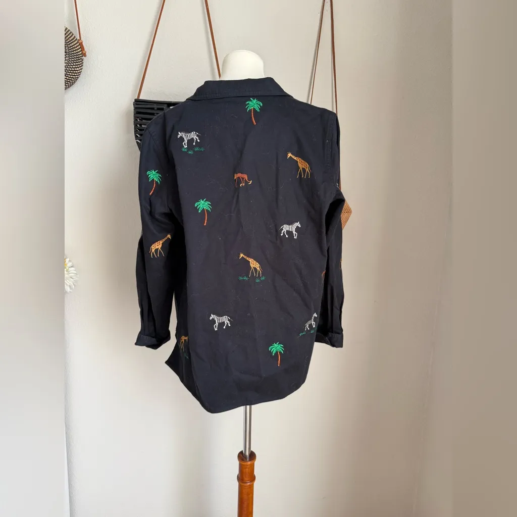 The Quaker Factory Black Zoo Embroidered Zebra Giraffe Zip Jacket Shirt - Image 5