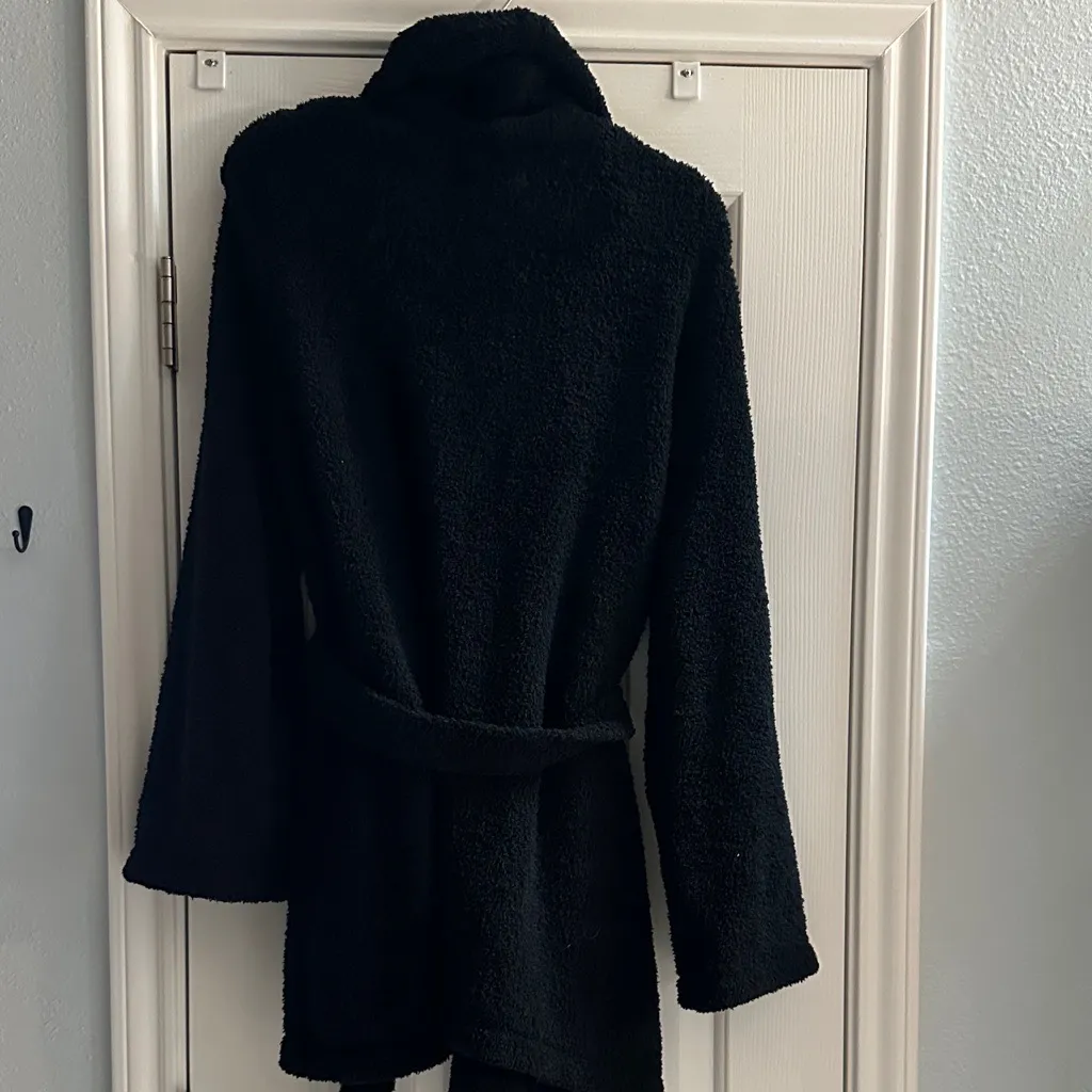 KOZE The Good Morning Robe Plush Women’s M/L Robe Cozy Soft Luxurious Black - Image 2