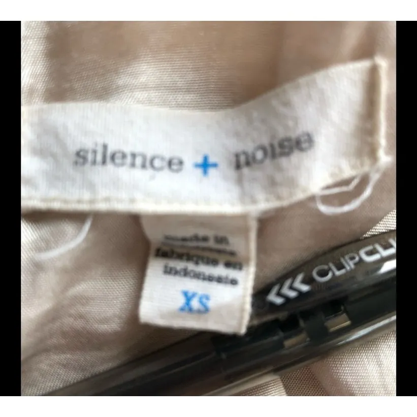 Urban Outfitters Silence + Noise Cold Shoulder Mini Dress Tan XS - Image 13