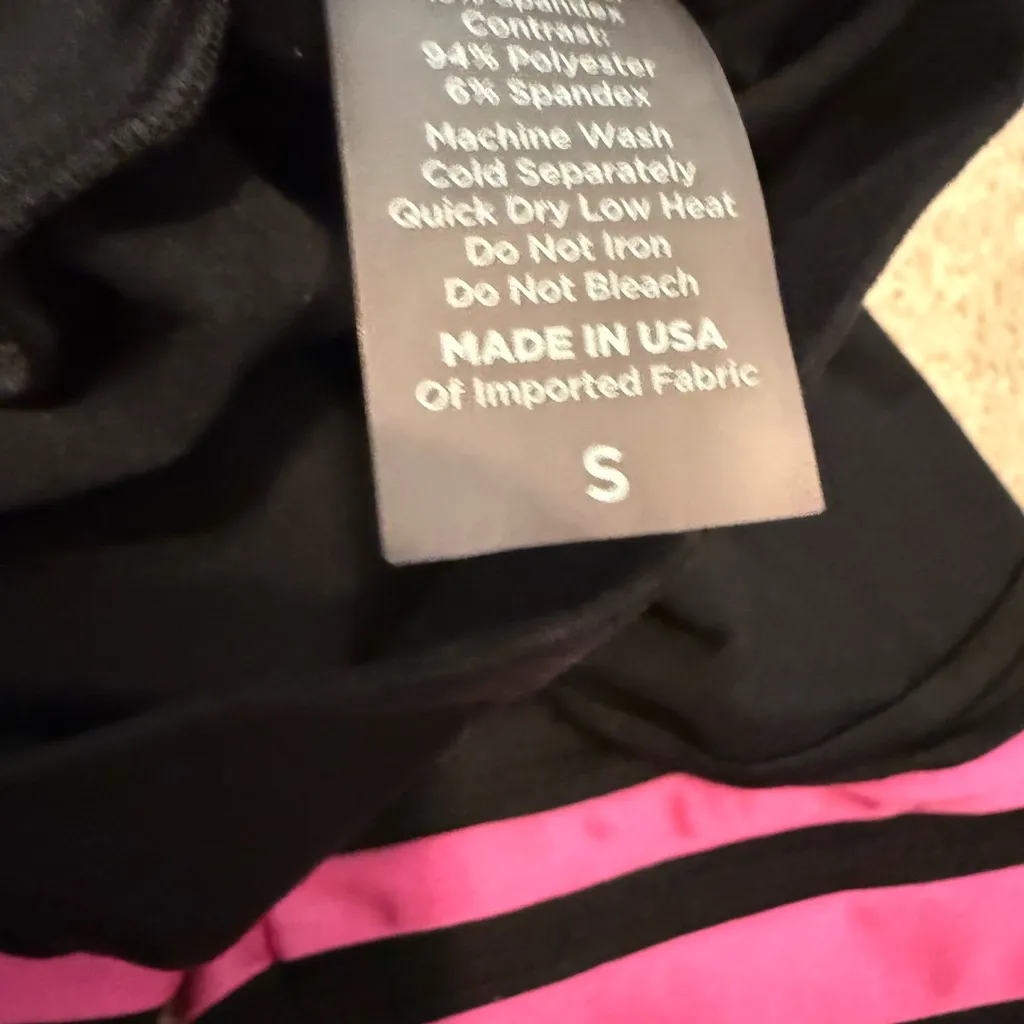 Bombshell Leggings - Image 4