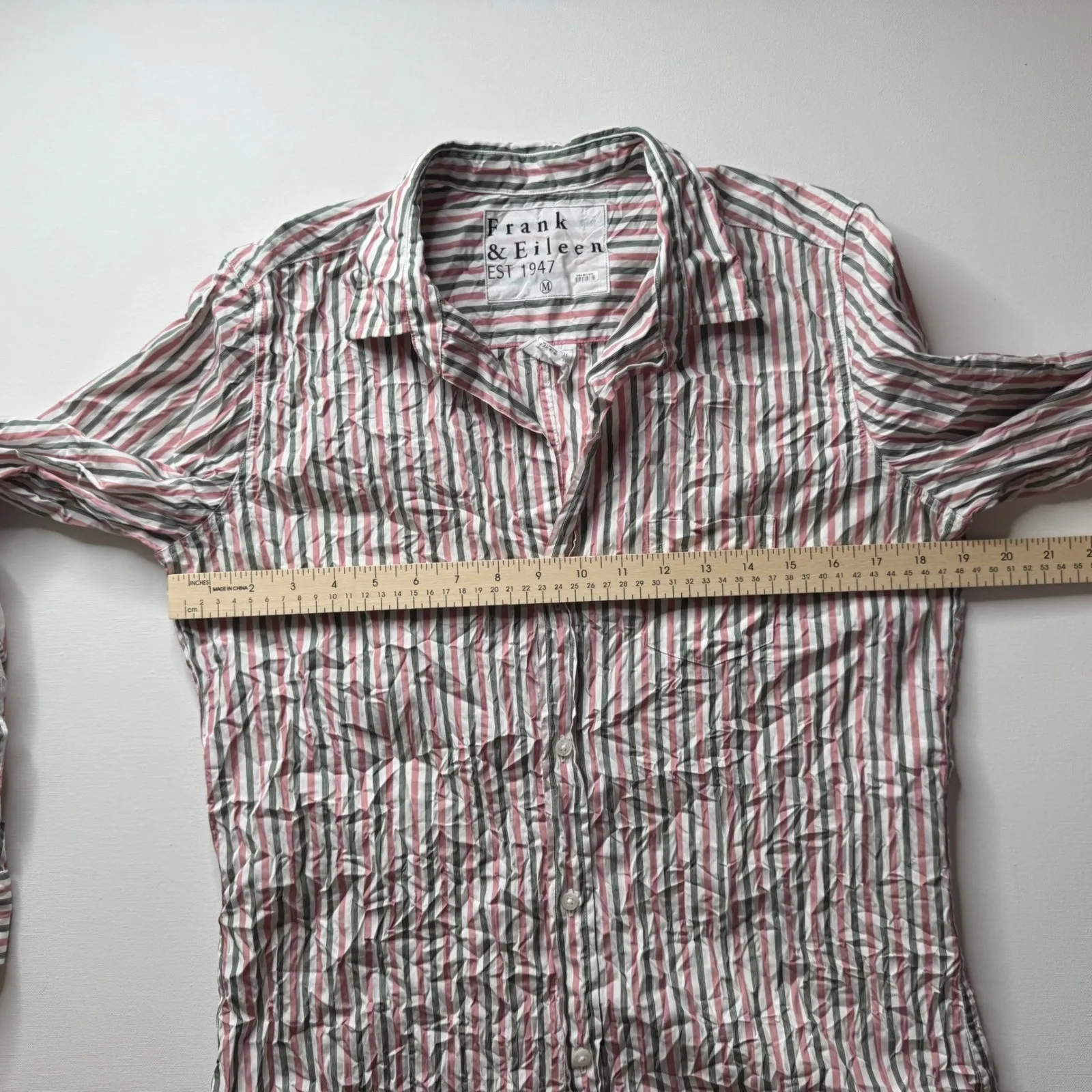 Frank and Eileen Barry Crinkle Button Down Shirt Medium Striped Cotton Italy - Image 10