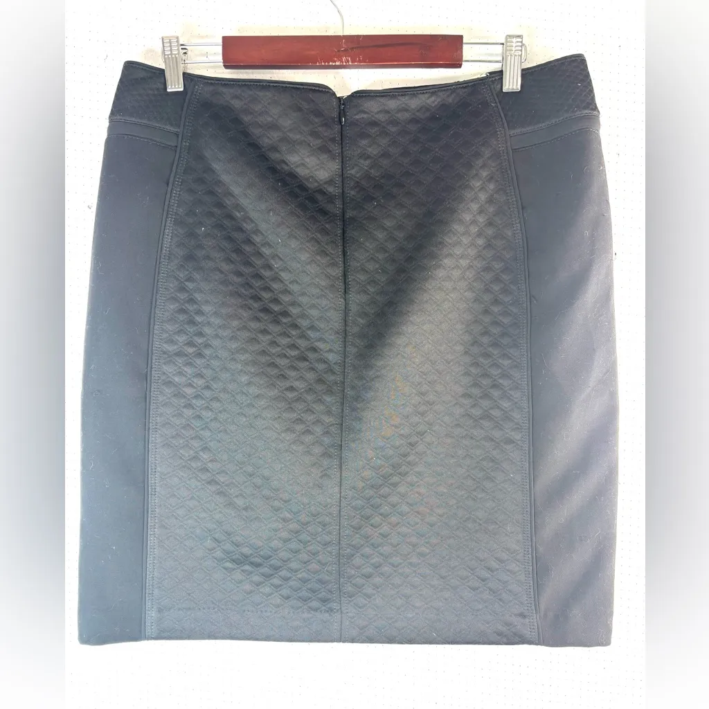 White House Black Market 14 Zip Pocketed Quilted Front Section Mini Skirt - Image 2