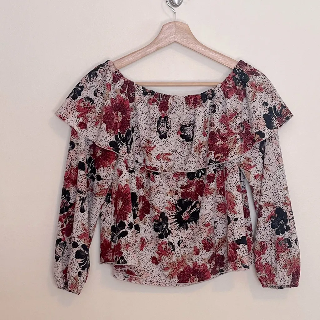 Aritzia Wilfred Floral Off The Shoulder Blouse - Image 3