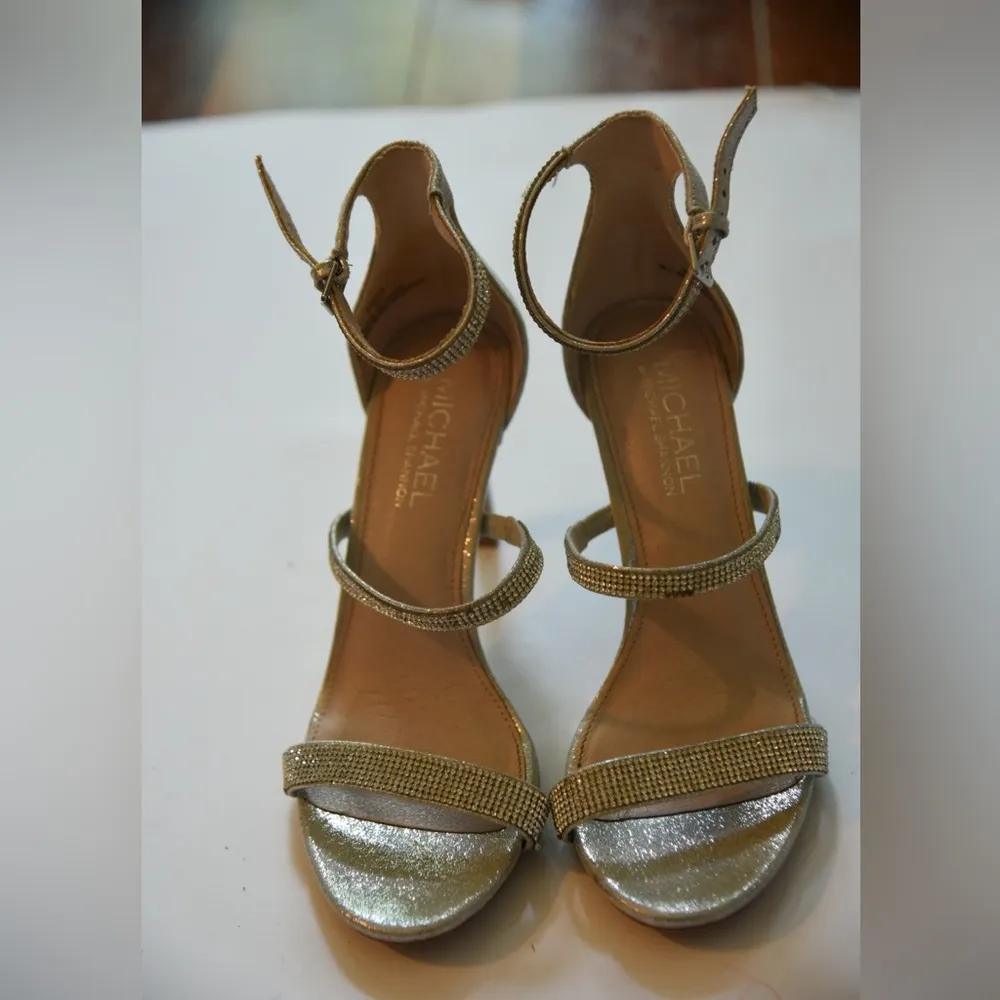 Preloved Michael by Michael Shannon Sylvia Silver Strappy Heels Size 7.5 - Image 11