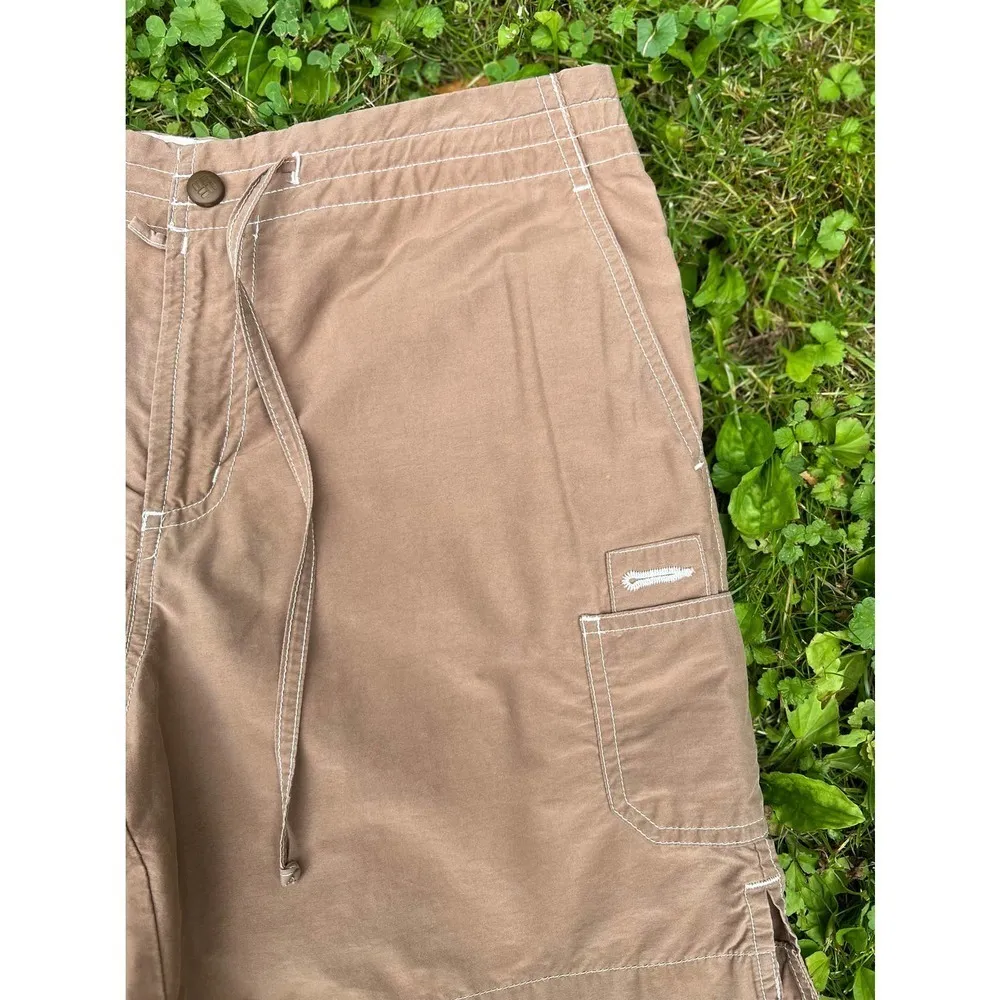 Womens Columbia Drawstring  Active Shorts Gorp Core Small Khaki - Image 3