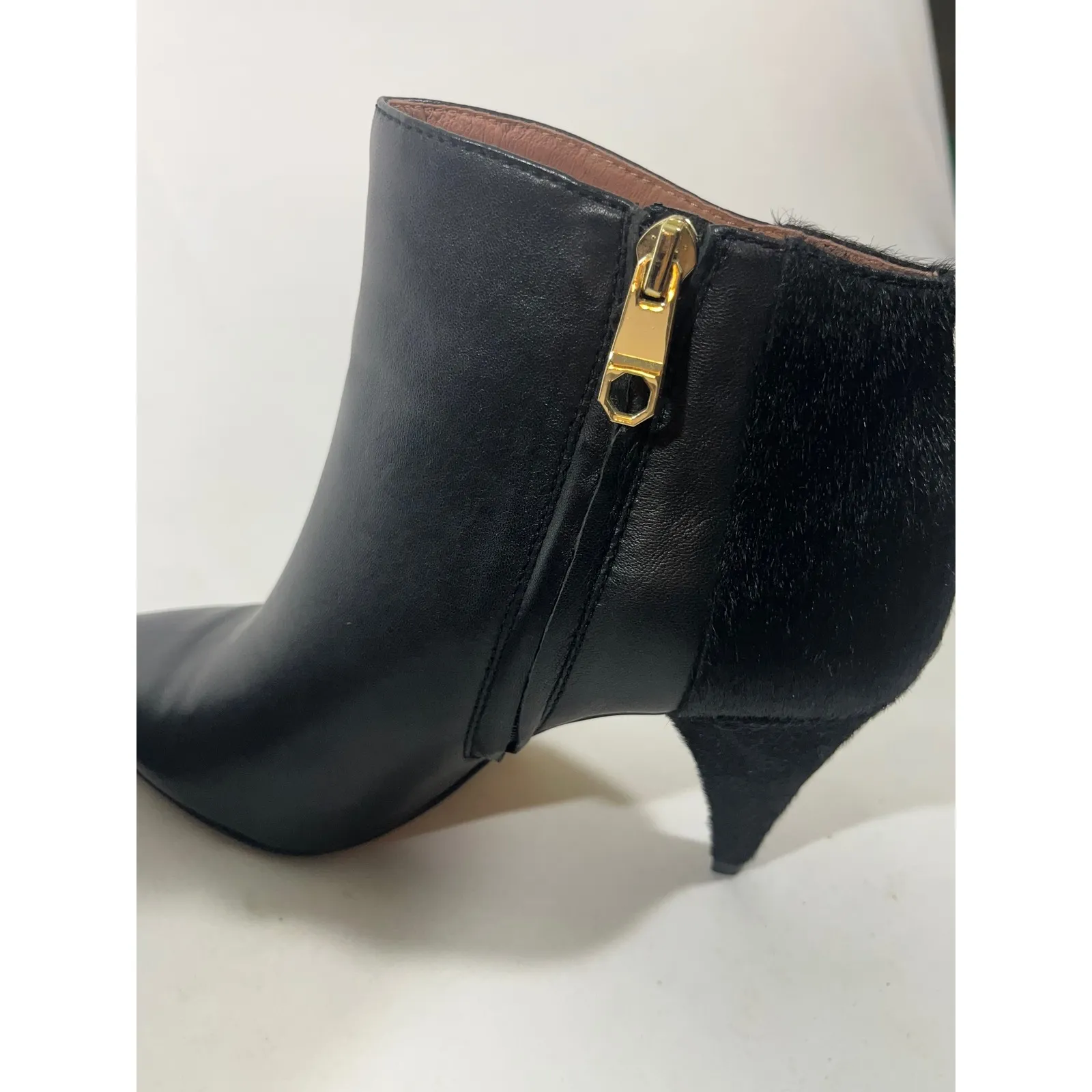Louise et Cie Leather Women Ankle Boot Cow Fur Accent Pointed Toe Zip Black Sz 8 - Image 7