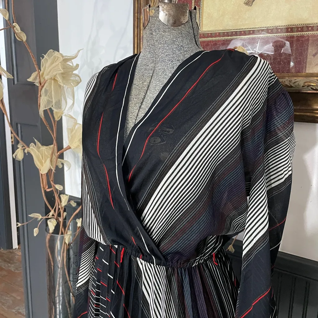 Vintage 70s Melissa Lane Striped Pleated Dress Semi Sheer Faux Wrap - Sz 12 💚🎀 - Image 5