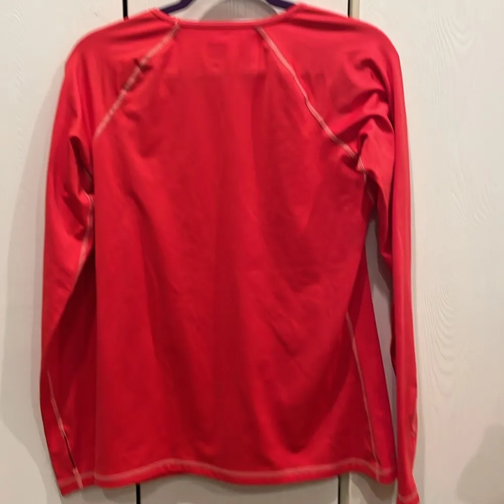 Nike pro women size L compression top - Image 4