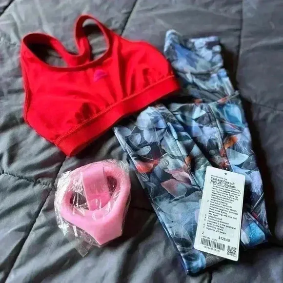 Lululemon 25” HR Tight With Pockets+Gifts - Image 2