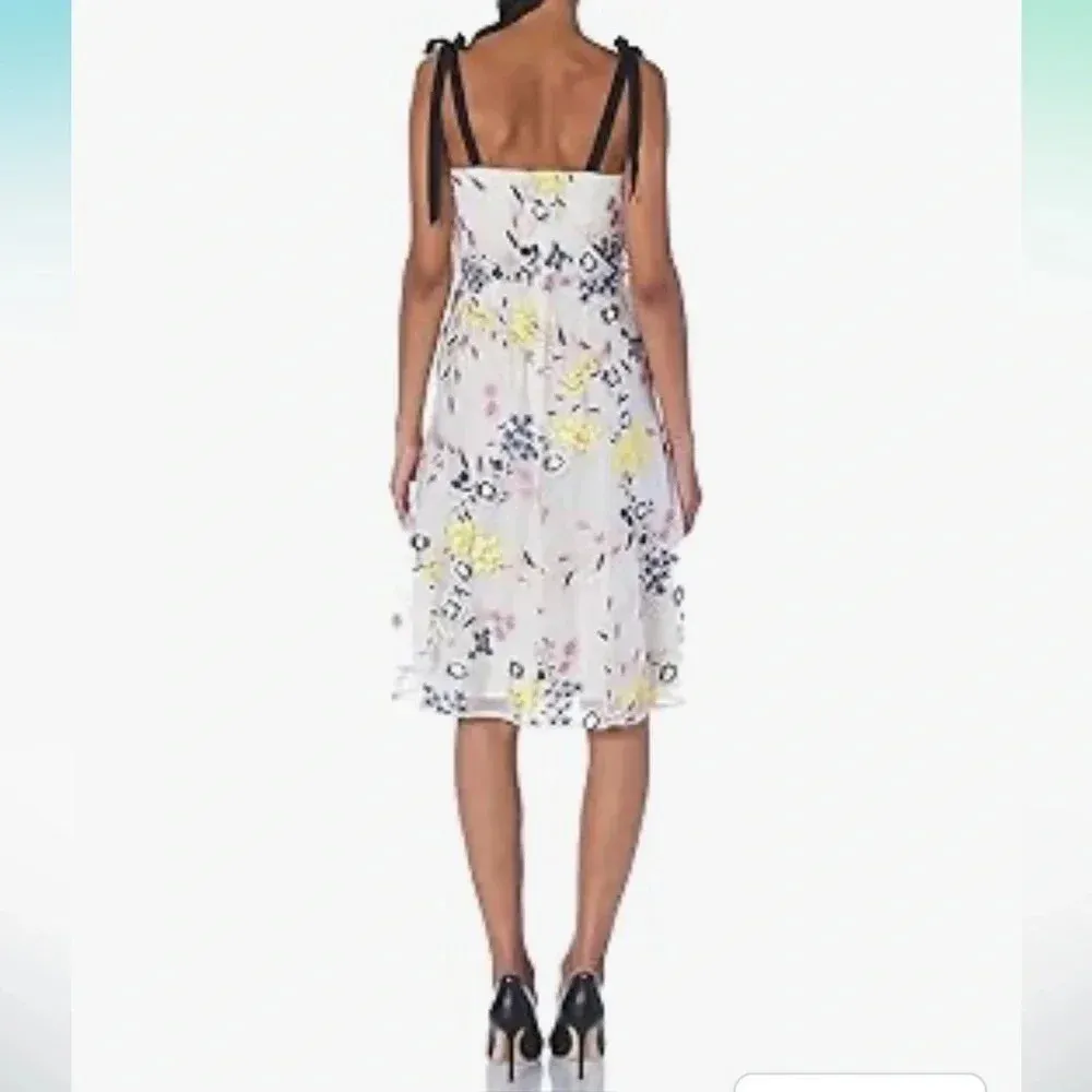 Donna Morgan | Blouson‎ Yellow Floral Embroidered Midi Dress Shoulder Tie | sz 0 - Image 4