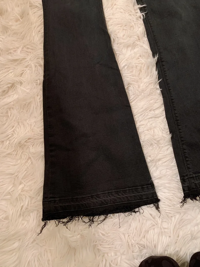 Black orchid bell bottom frayed jeans - Image 3