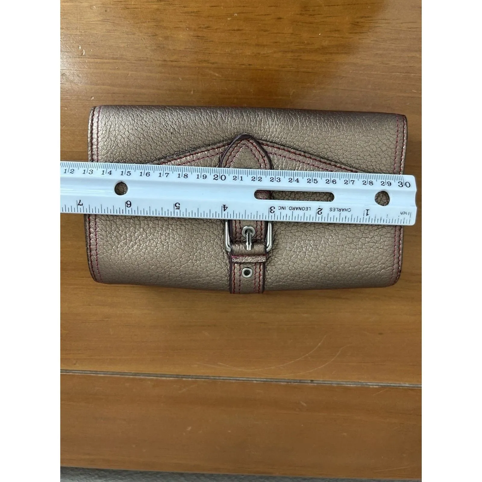 Vtg Wilsons Leather Bifold Wallet‎ For Women Leather Rose Gold Tone - Image 9