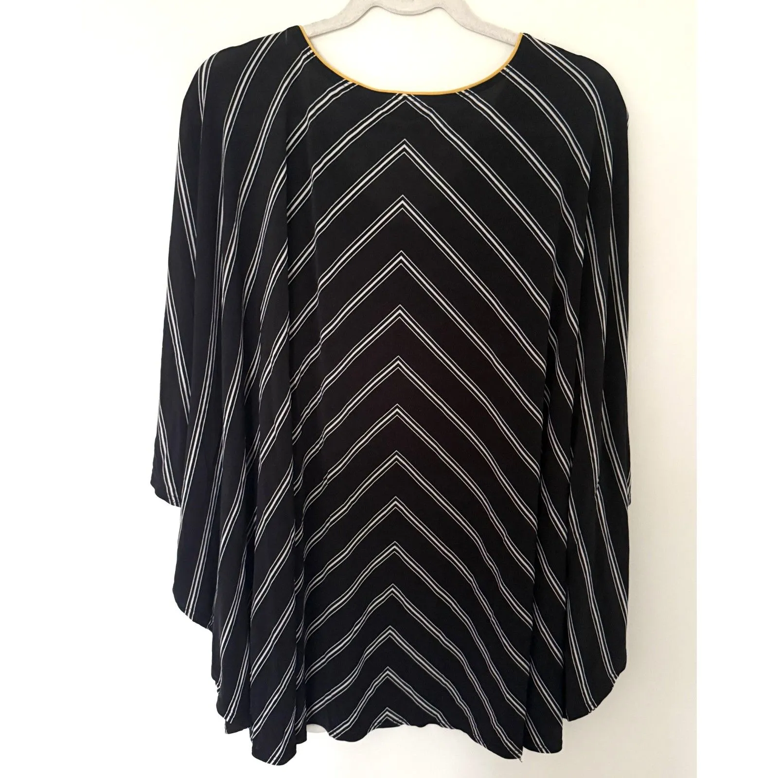 Susan Graver Striped Liquid Knit V Neck Scarf Top Flowing Silhouette Blouse 2X - Image 3