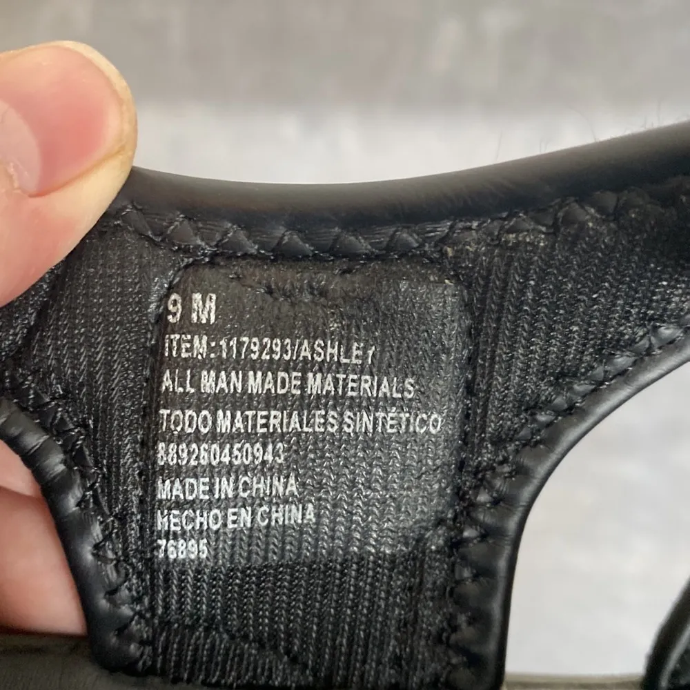 Khombu Ashley Active Sandal Adjustable Water Resistant Lightweight Hiking Size 9 - Image 7