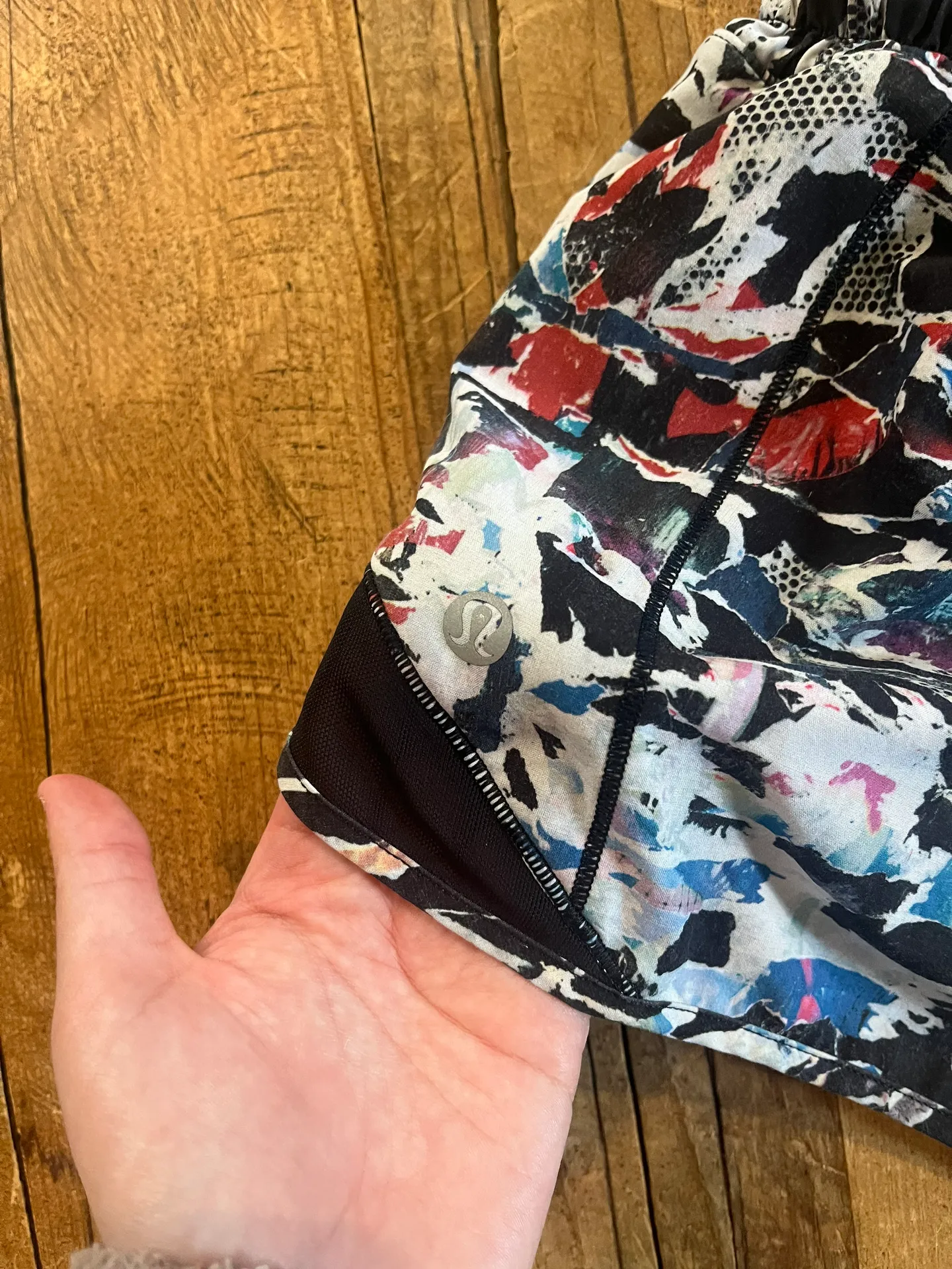 Hotty Hot Short 2.5” - Image 3