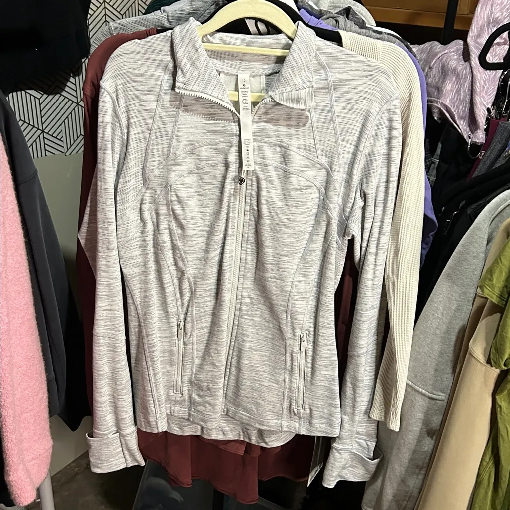 76. Lululemon Define Jacket Wee Are From Space Ice Grey Alpine White Size 10 - Image 2