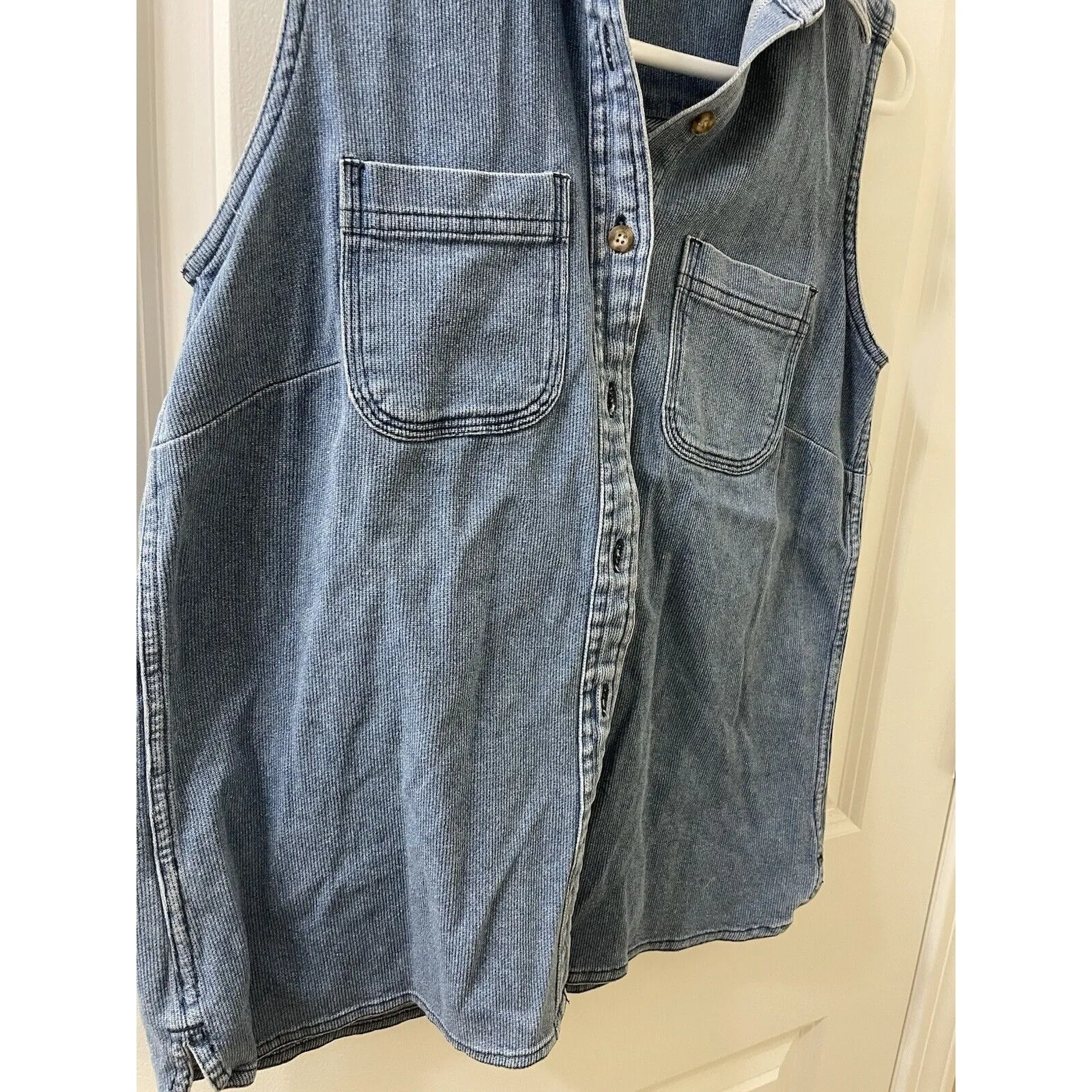 Vintage L.L. Bean Blue Denim Button Down Tank Top Sleeveless Shirt Women's XS - Image 2