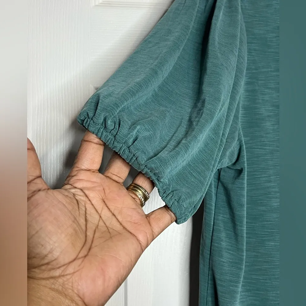 Green Envelope women’s green top - Image 2