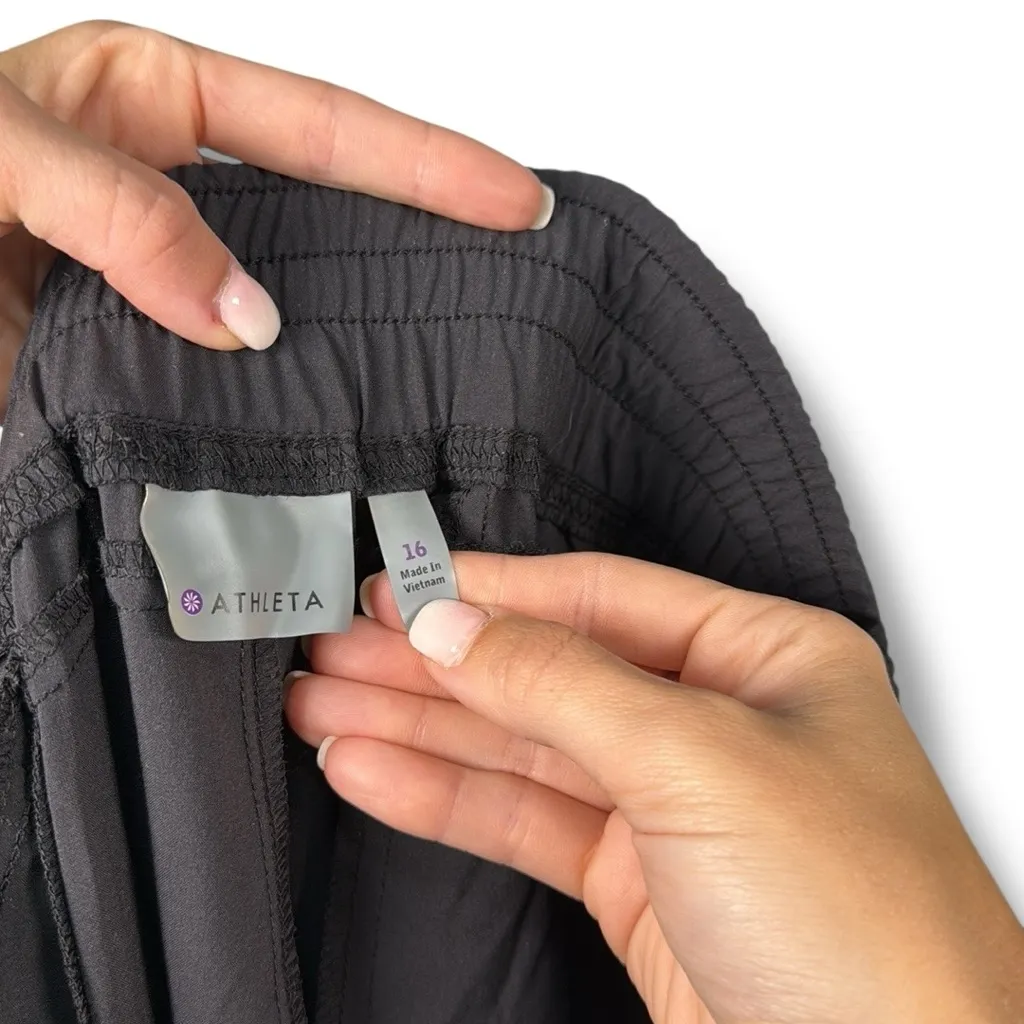 ATHLETA black Aspire Joggers 16 Zip Pockets Ruched Ankle Pants Women's‎ - Image 3