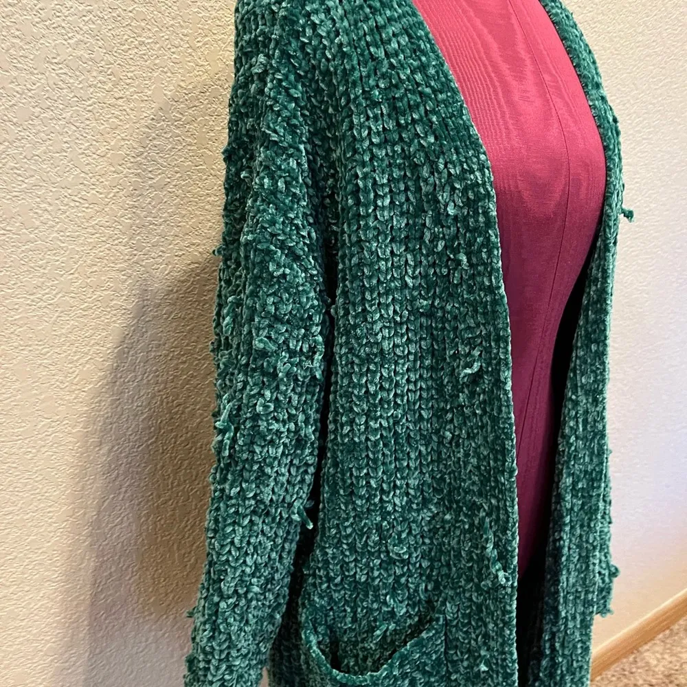 Green Chenille Sweater Cardigan - Image 4