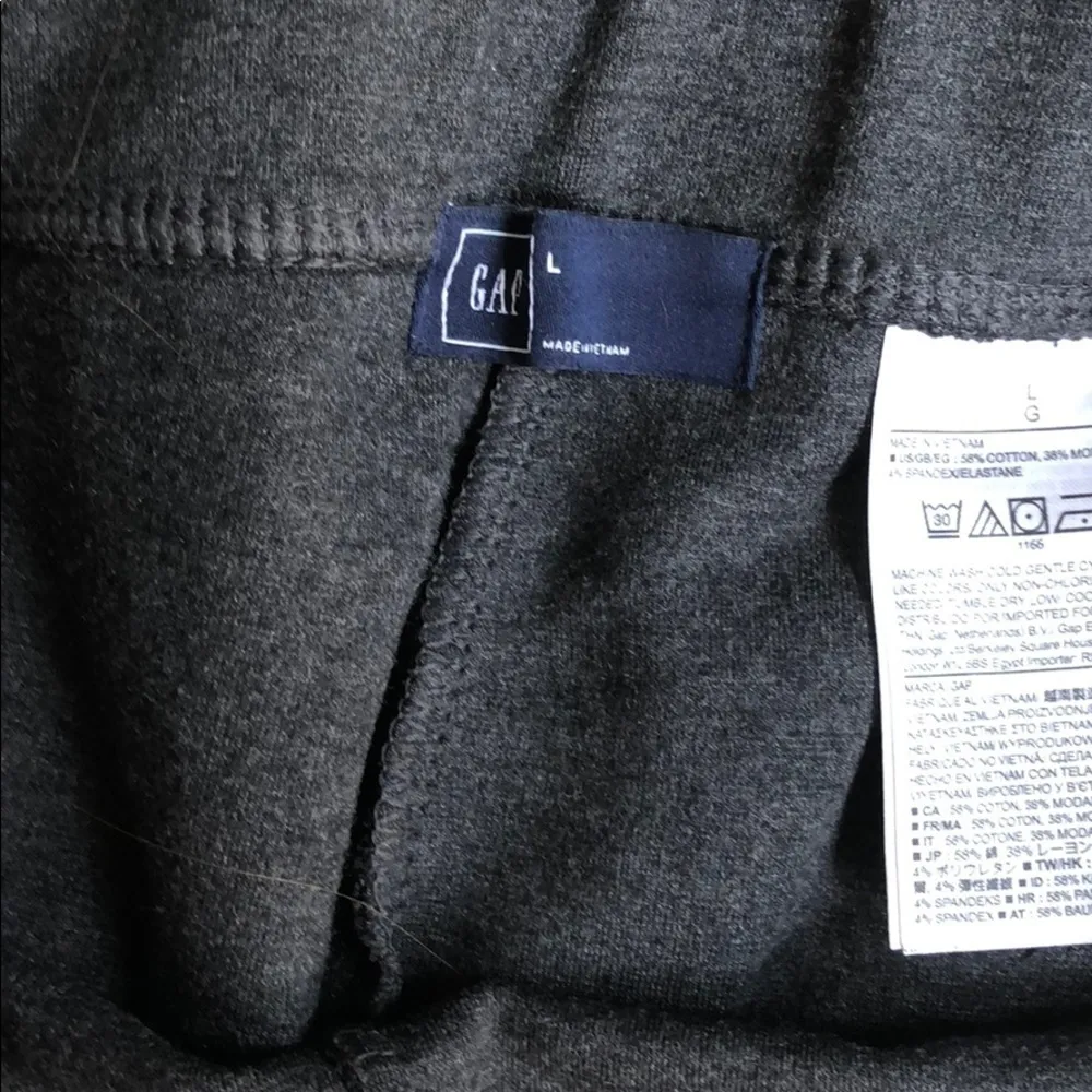 Like new gray Gap motto legging size large - Image 3