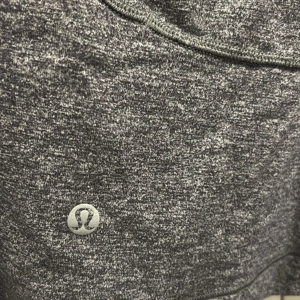 Lululemon Scuba Pullover Heathered Core Dark Grey Long Sleeve Athletic Top Sz 6 - Image 6