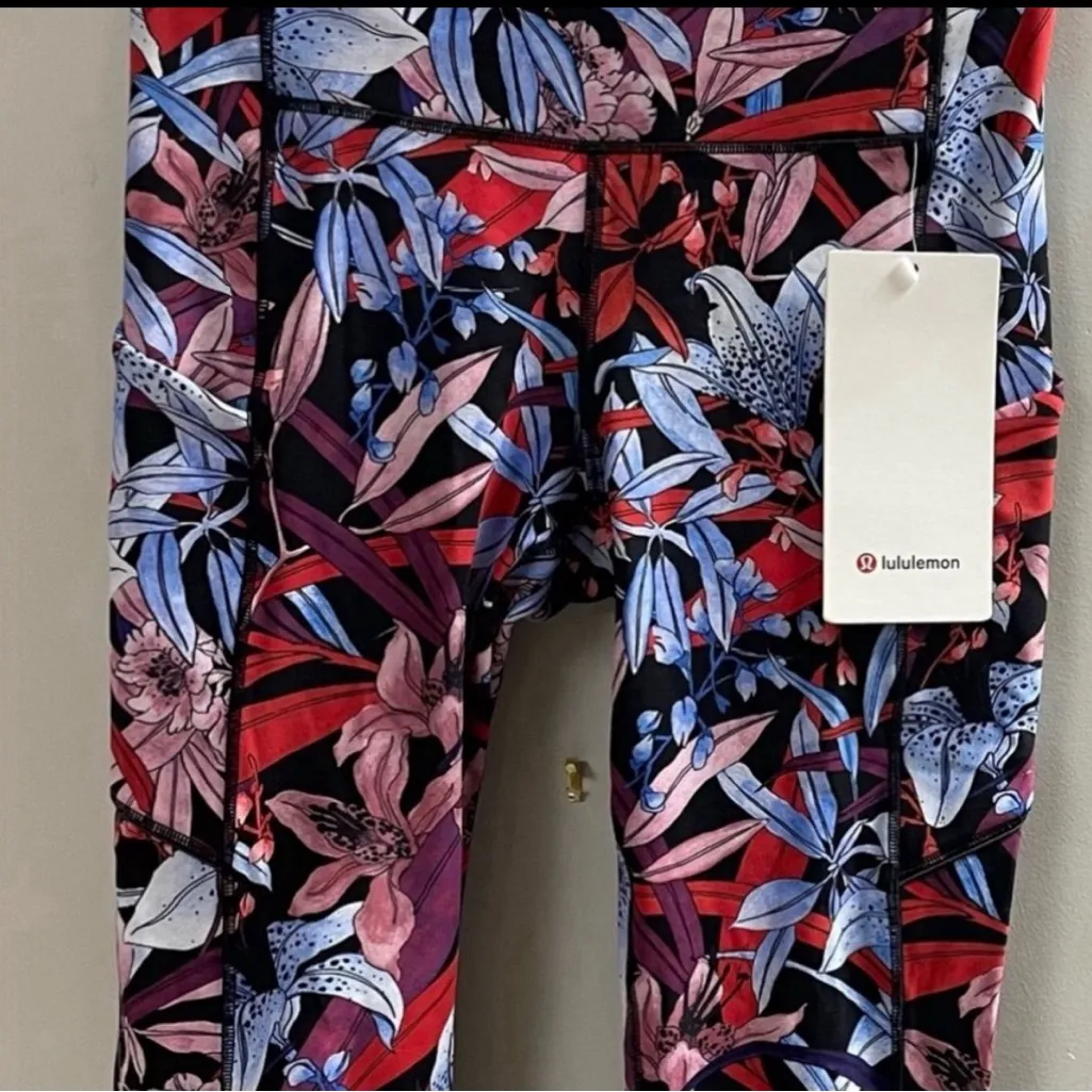 NWT Lululemon Speed Up Crop Medium Rise Tight Floral Leggings Multi New Sz 4 - Image 6